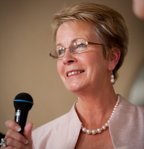 Shirley Lambert Photo 5