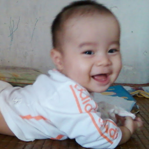Hoai Dinh Photo 12