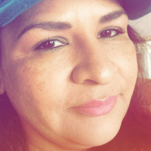Betty Rivera Photo 4