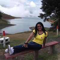 Stella Velasco Photo 7