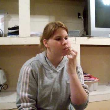 Nicole Locke Photo 30