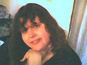 Carla Jones Photo 24