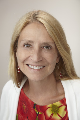 Julie Daly Photo 6