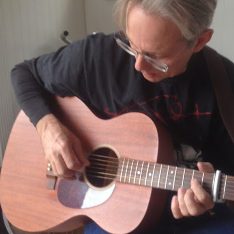 Mark Hendricks Photo 6