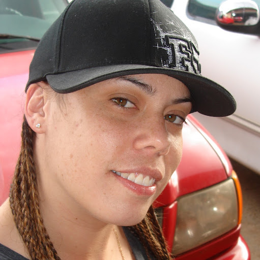 Jamie Logan Photo 23