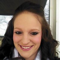 Heather Scheer Photo 17