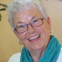 Lynette Russell Photo 15