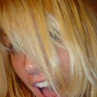 Chelsea Bates Photo 8