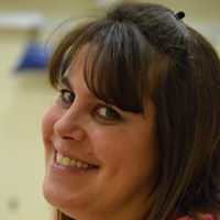 Robyn Lewis Photo 27