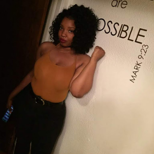 Evette Robinson Photo 20