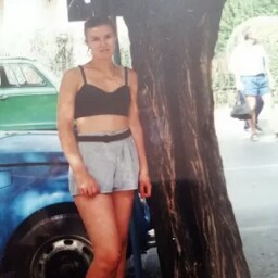 Julie Camp Photo 43