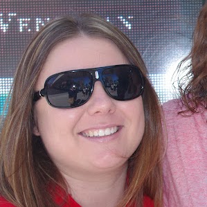 Jennifer Amos Photo 23