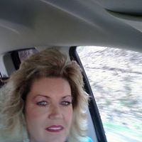 Robyn Howell Photo 18