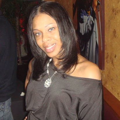Leslie John Photo 36