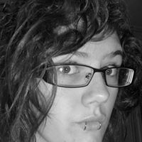 Sarah Parry Photo 19