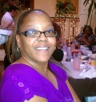 Tracey Rowe Photo 37