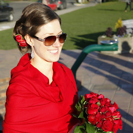 Ellen Larson Photo 29