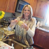 Elizabeth Atkinson Photo 40