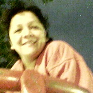 Flora Rodriguez Photo 22