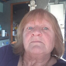 Christine Woodward Photo 18