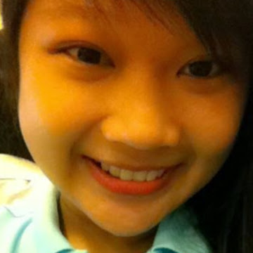 Tina Hoang Photo 23