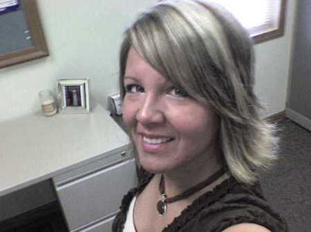 Laura Cagle Photo 12