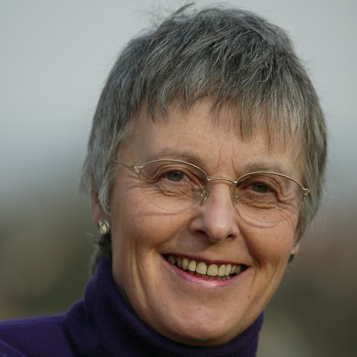 Ann Gardiner Photo 9