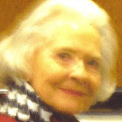 Sara Henry Photo 32