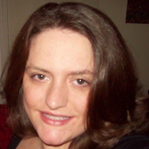 April Howell Photo 20