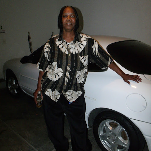 Robin Mclean Photo 31