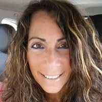 Ellen Velez Photo 7