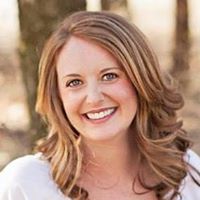 Katie Rogers Photo 34