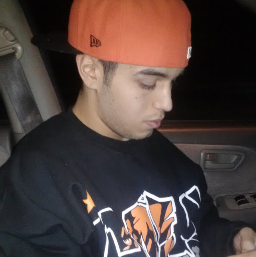 Richard Rodriguez Photo 23