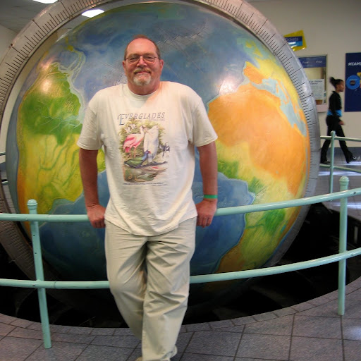 Roger Knutson Photo 5