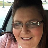 Traci Olson Photo 24