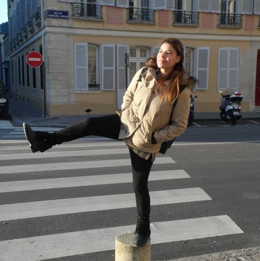 Victoria Lucero Photo 33