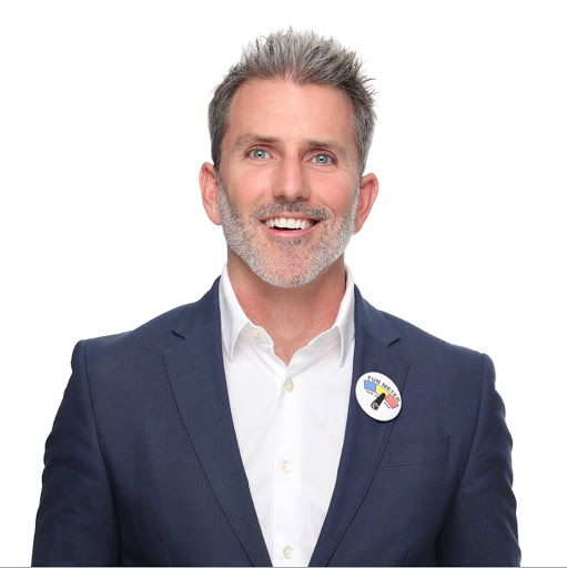 Jeremy Coombs Photo 3