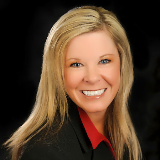 Michele Harmon Photo 16