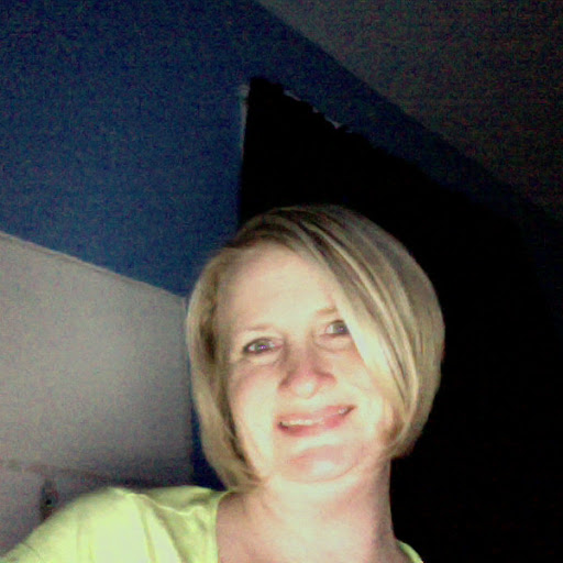 Heather Dickinson Photo 11