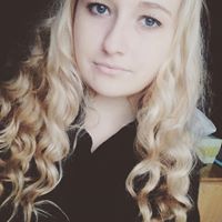 Emily Jenkins Photo 23