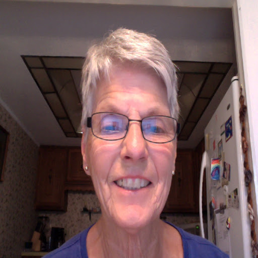 Carole Reid Photo 32
