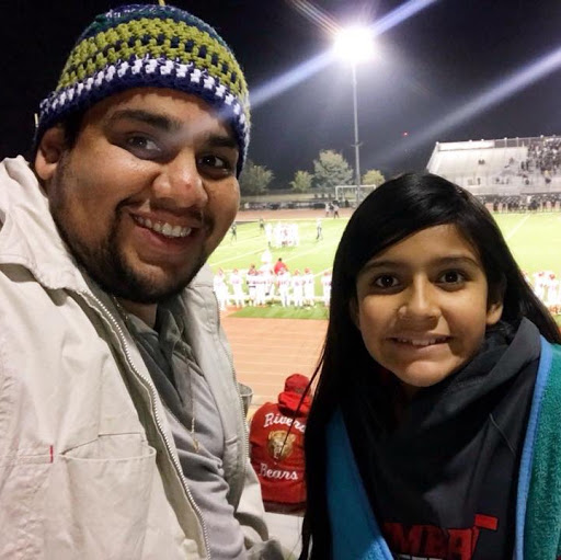 Johnny Guillen Photo 24