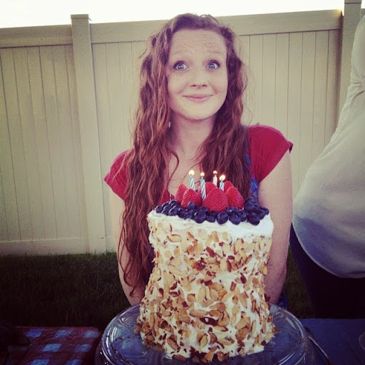 Michelle Arnold Photo 21