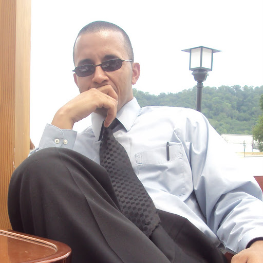 Carlos Toro Photo 25