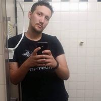 Aaron Rizer Photo 4