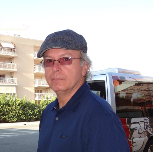 Ronnie Graham Photo 11