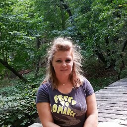 Heather Howell Photo 25