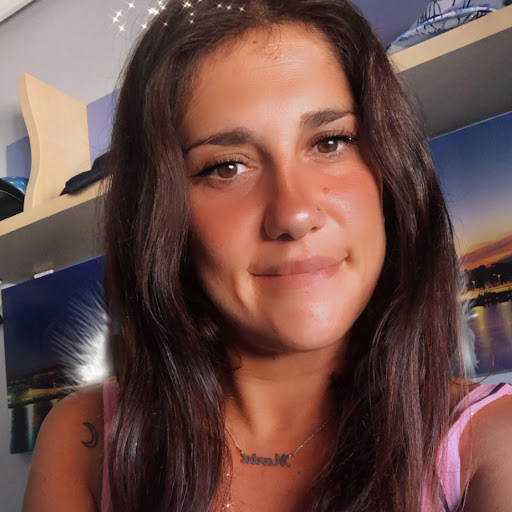 Marta Lozano Photo 20