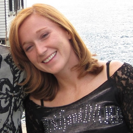 Michelle Bennett Photo 32