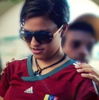 Mariana Veloz Photo 4